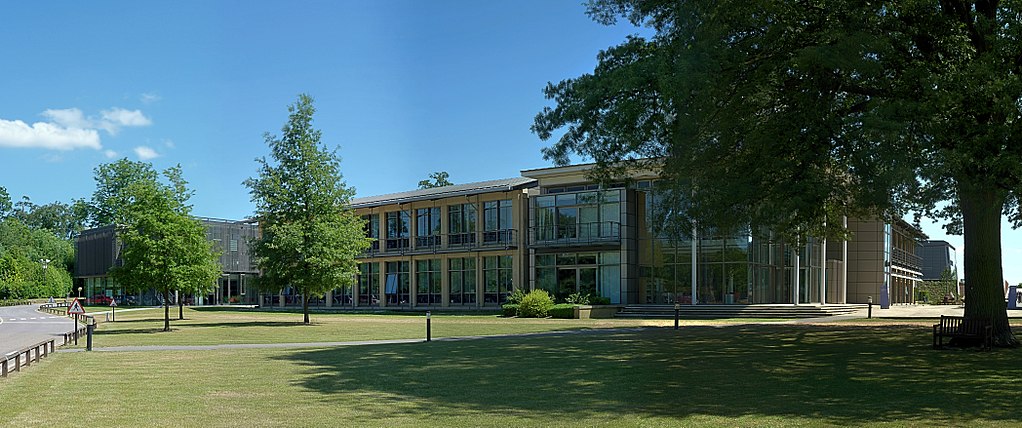 1024px-European_Bioinformatics_Institute,_Hinxton_1 1024px-European_Bioinformatics_Institute,_Hinxton_1