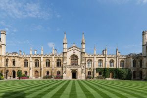 Corpus_Christi_College_New_Court,_Cambridge,_UK_-_Diliff